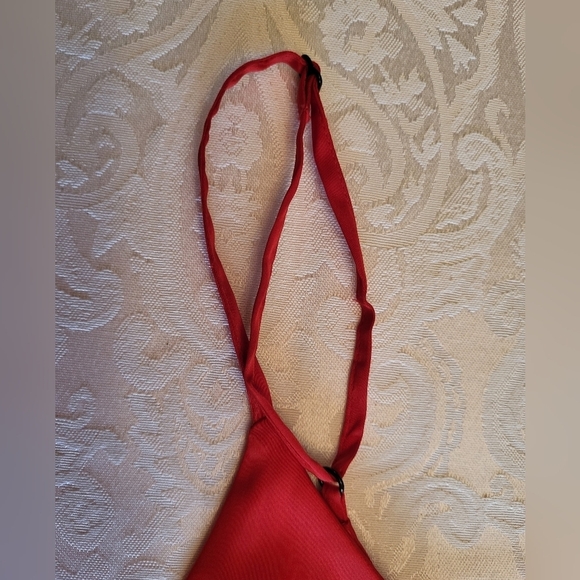 🌹The Drop Ana Silky Red Satin V- Neck Midi Slip Dress Medium, Valentine's Day🌹 - Picture 10 of 14